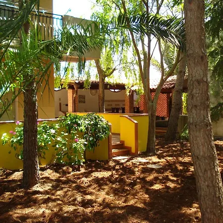Holiday home Alejandra Avola